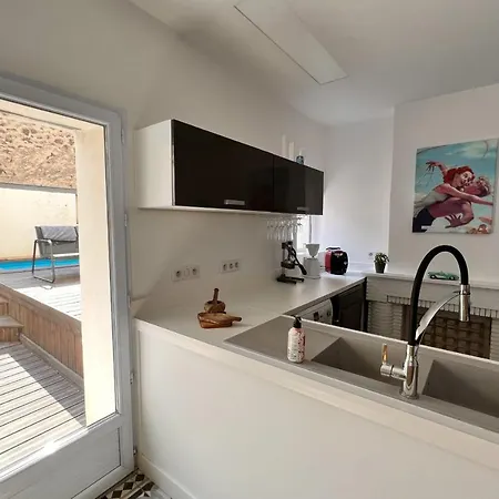 Nice House With Pool - Ideal For Holidays * Bessan